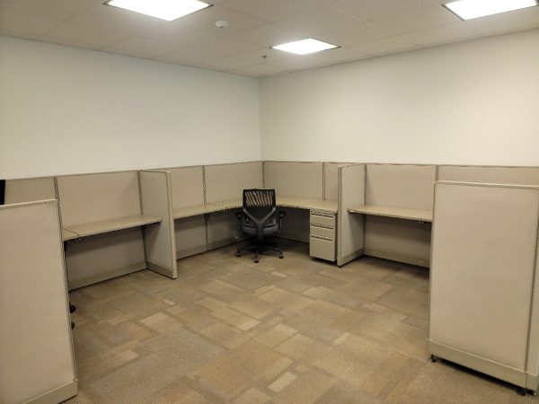 Used Haworth 4' x 4' Telemarketing Cubicles - Image 3