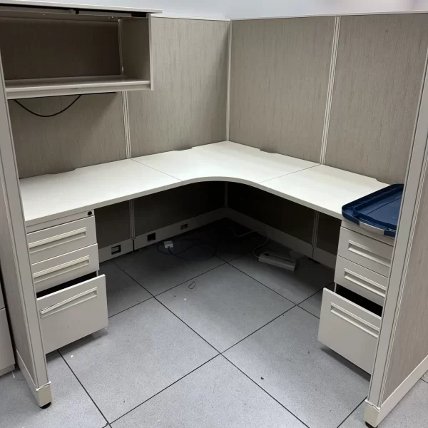 5 Haworth Unigroup Cubicles