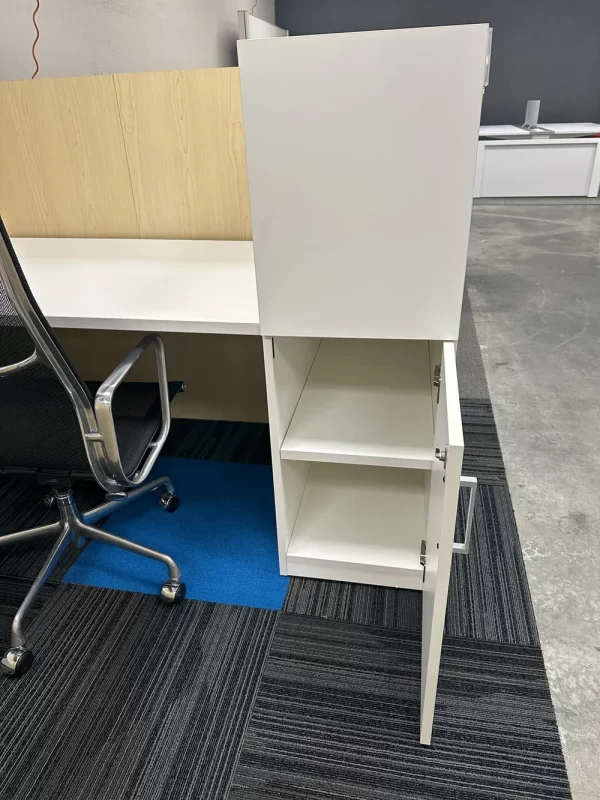 Used OFS 6.5' x 6.5' Cubicles - Image 2