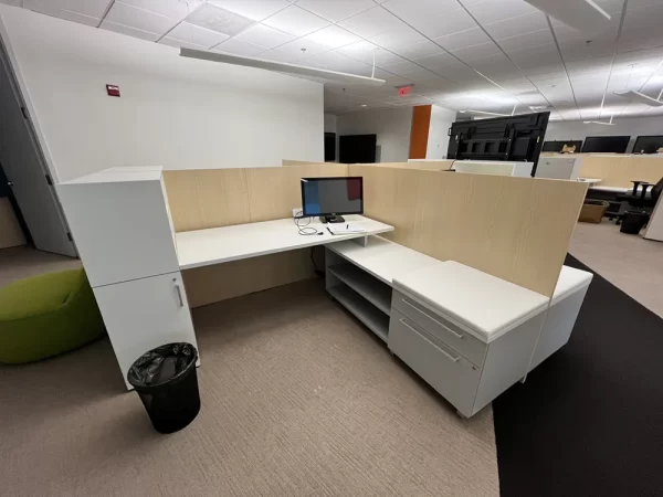 Used OFS 6.5' x 6.5' Cubicles - Image 3