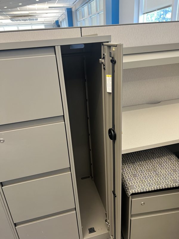 used steelcase 6' x 6' office cubicle