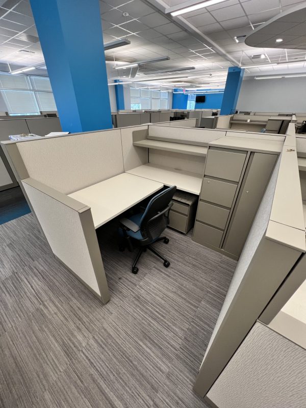 used steelcase 6' x 6' office cubicle
