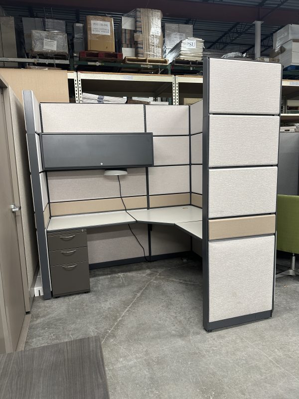 teknion 82" 6x6 office cubicle