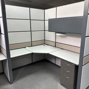teknion 82" 6x6 office cubicle