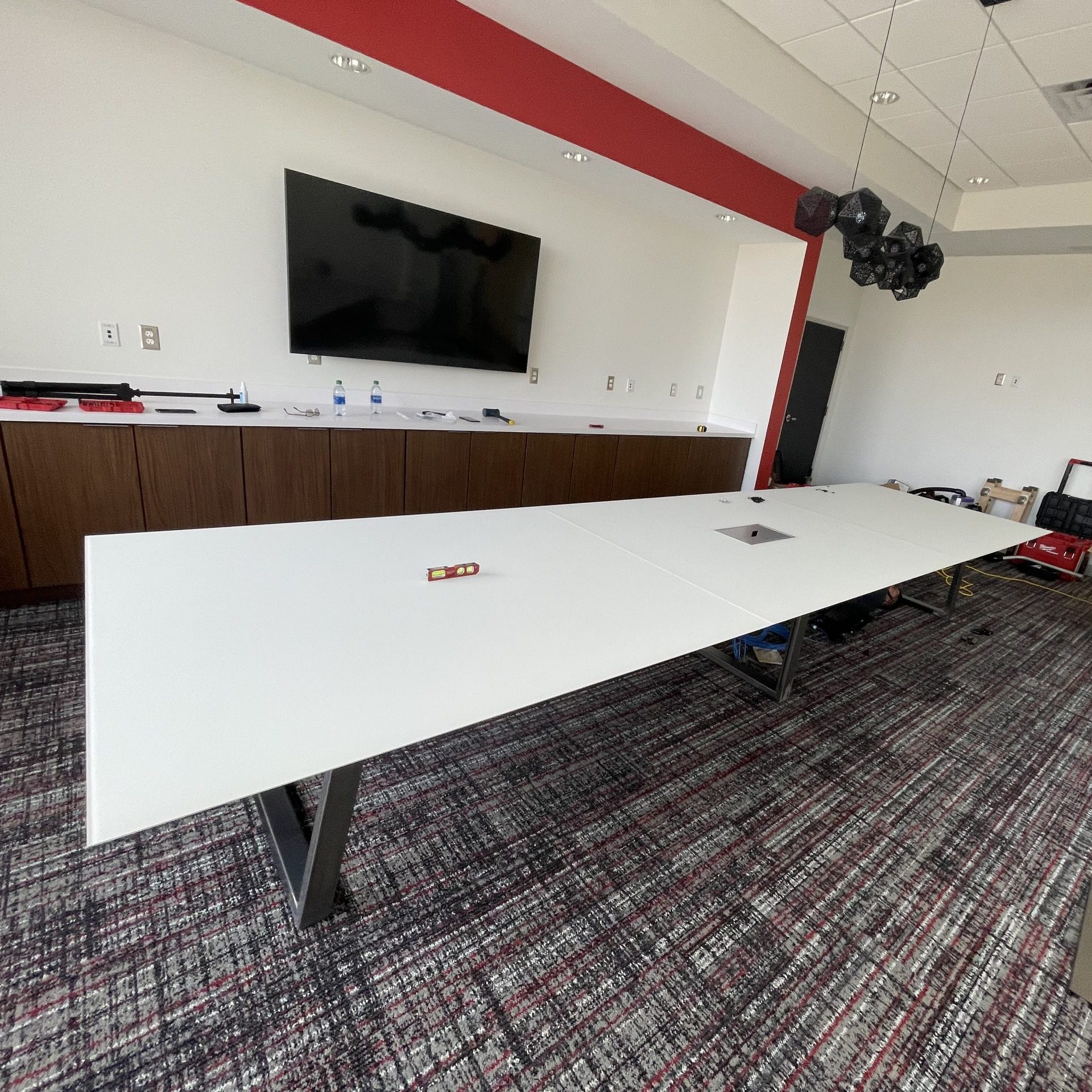 48" Round Table