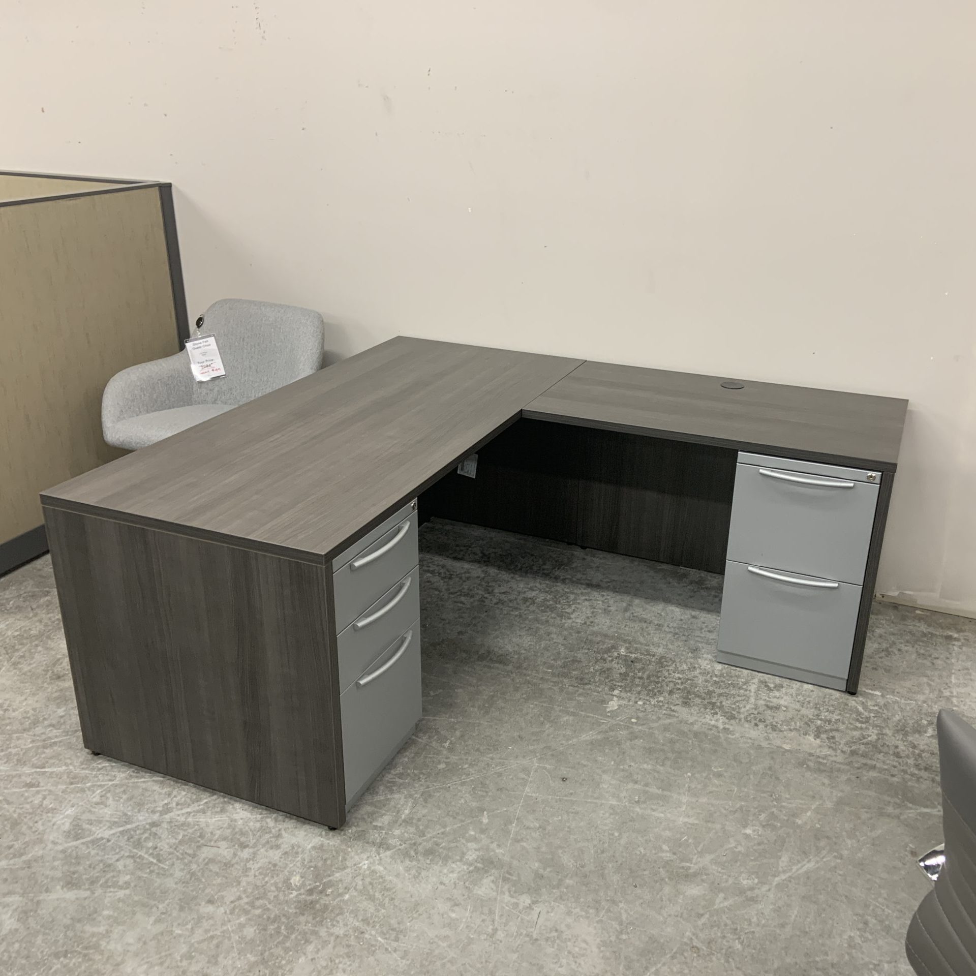 48" Round Table