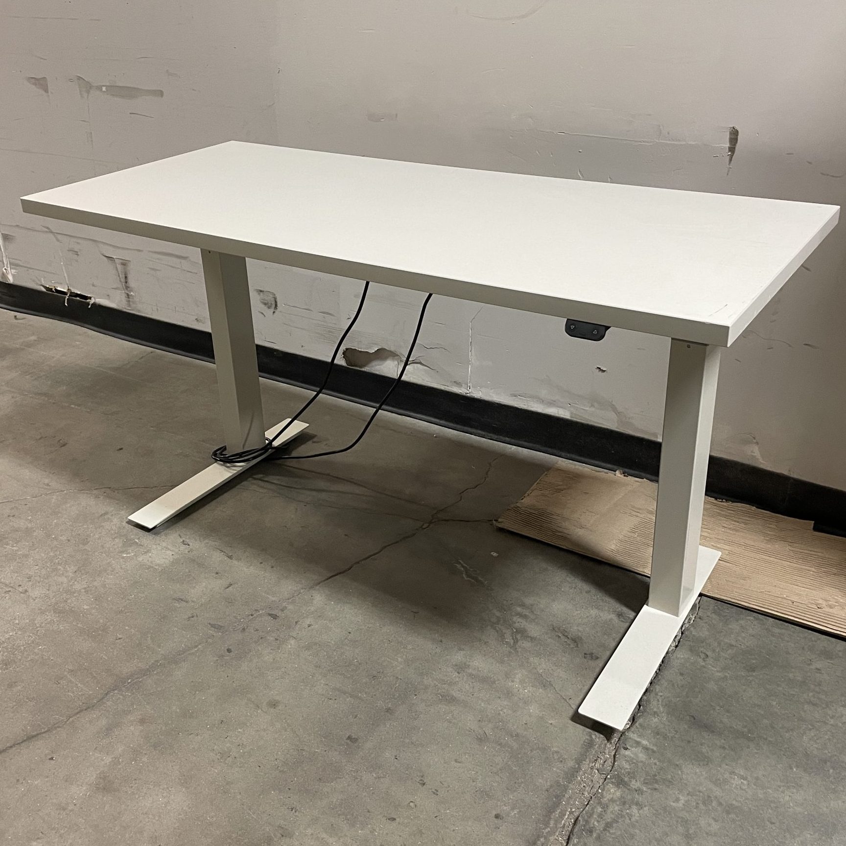48" Round Table