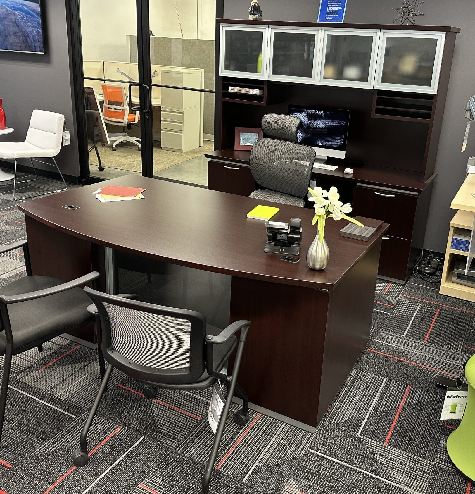 48" Round Table