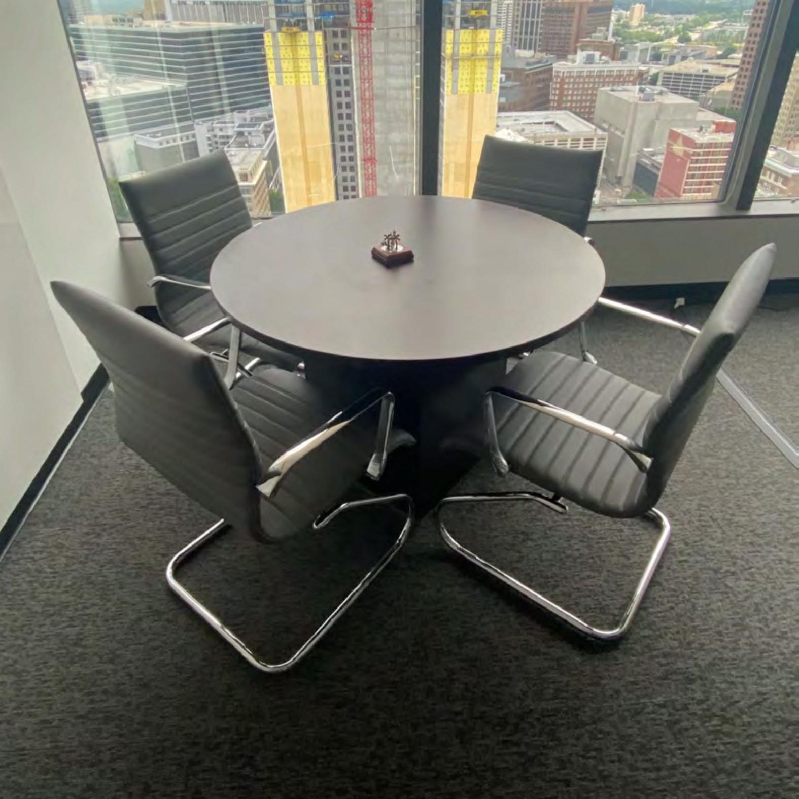 48" Round Table